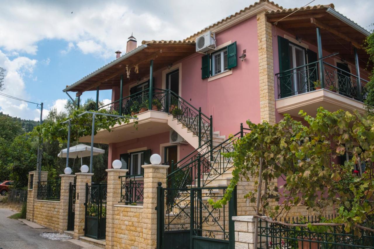 Anna'S Apartments Никиана Екстериор снимка