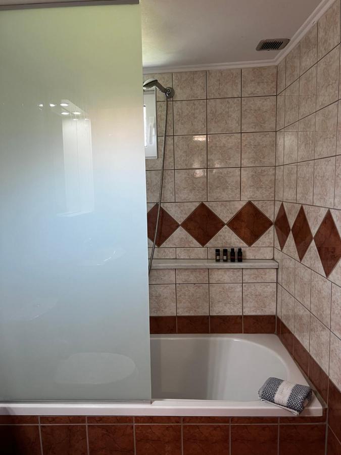 Anna'S Apartments Никиана Екстериор снимка